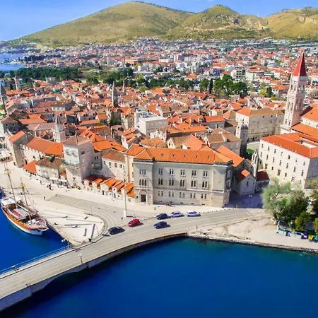 Kuca Za Odmor Polus *