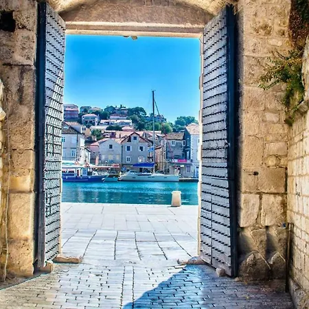 Kuca Za Odmor Polus Tatil Evi *