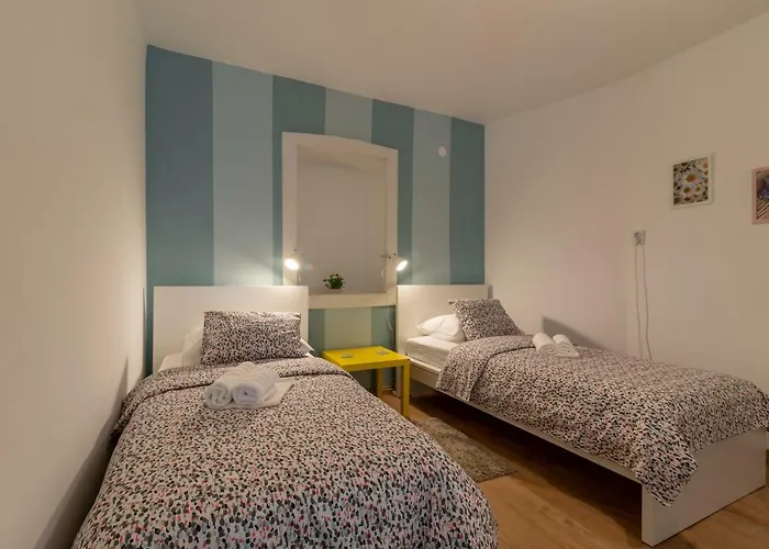 Kuca Za Odmor Polus * トロギール