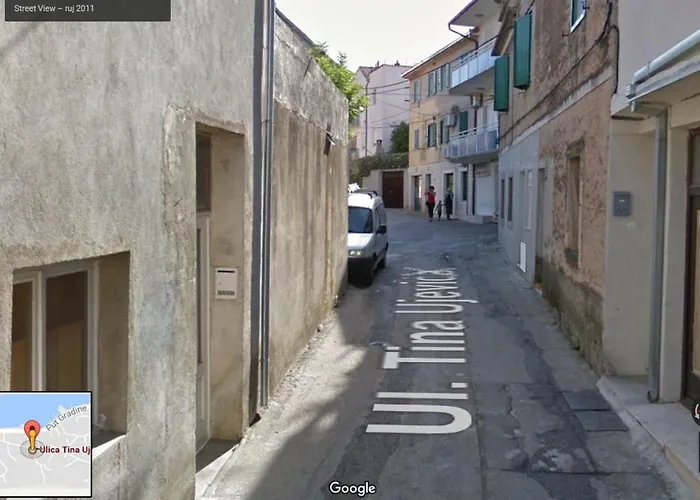 Kuca Za Odmor Polus トロギール