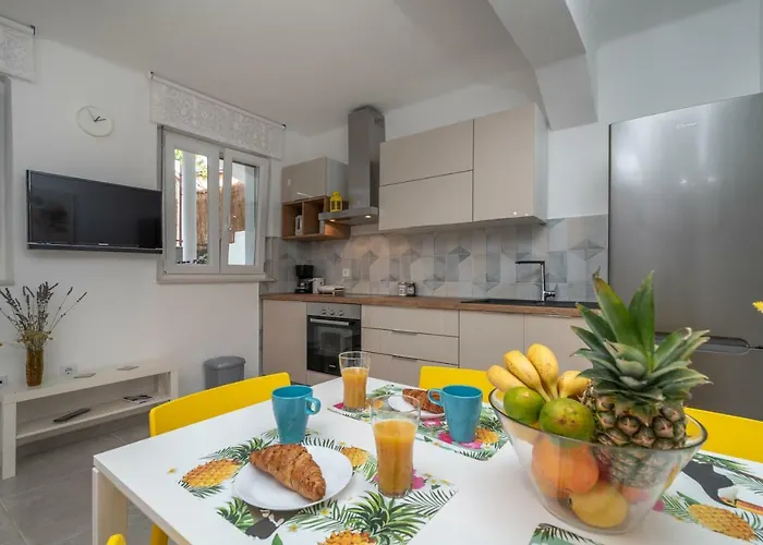 Holiday home Kuca Za Odmor Polus *