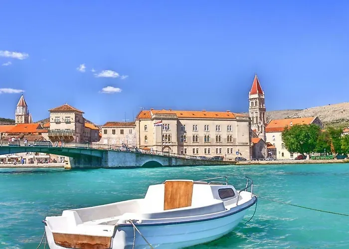 Vakantiehuis Kuca Za Odmor Polus Trogir