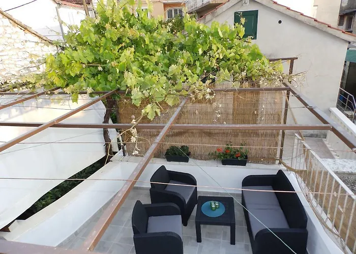 Vakantiehuis Kuca Za Odmor Polus Trogir